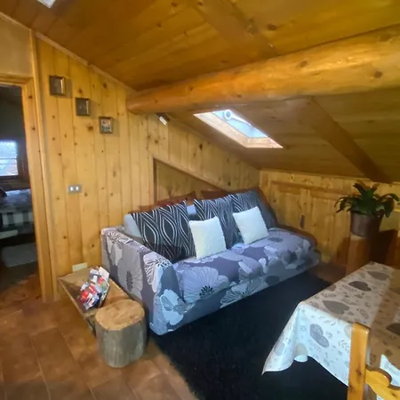 Mansarda Zona Funivie Апартаменти