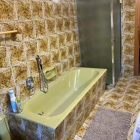 Mansarda Zona Funivie Борміо