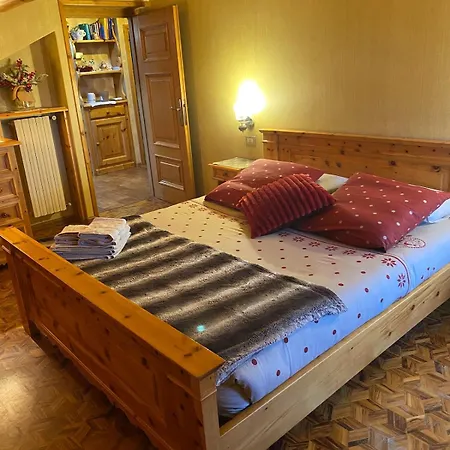 Mansarda Zona Funivie Апартаменти *